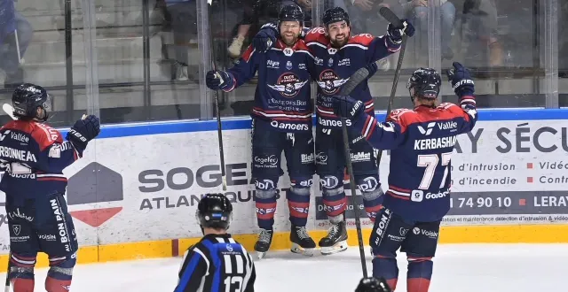 photo  les ducs d’angers ont décroché la victoire, dimanche 21 décembre 2025, face à cergy en ligue magnus.  &copy;  sébastien aubinaud 