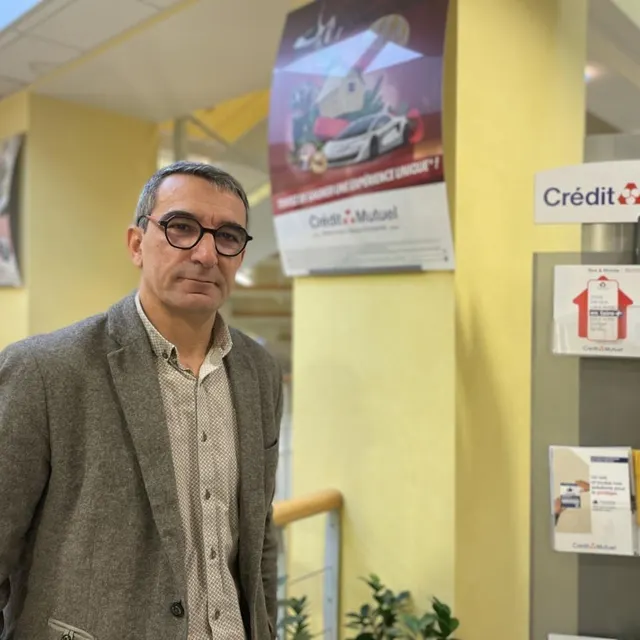 photo olivier guérineau est le directeur du crédit mutuel d'argentan depuis 2023.  ©  ouest-france