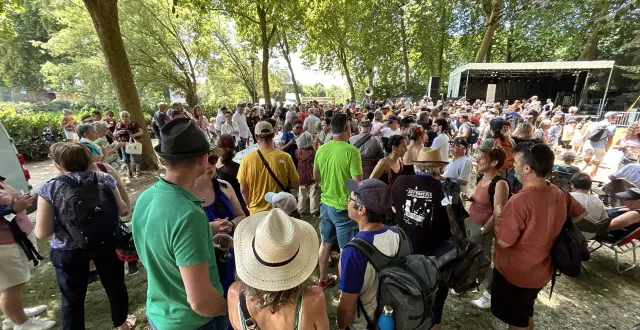 photo  à la flèche, la commune repasse sous la barre symbolique des 15 000 âmes.  &copy;  archives le maine libre 