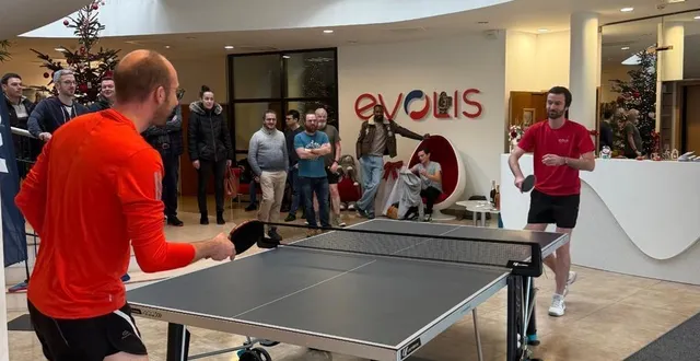 photo  animation tennis de table chez evolis.  &copy;  wedosport 