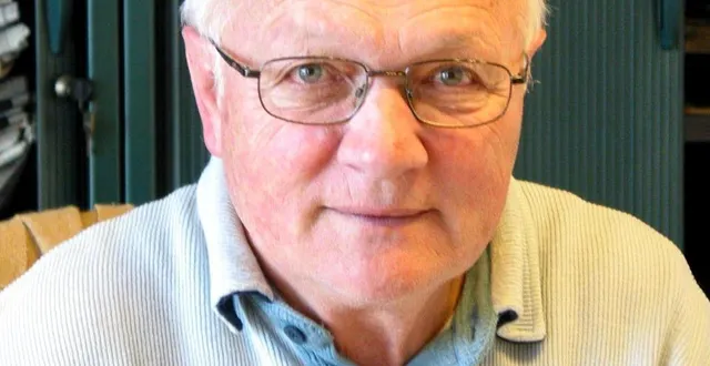 photo  andré marolleau a notamment réalisé pendant plusieurs décennies les interviews d’après-match des footballeurs du sco.  &copy;  archives ouest-france 