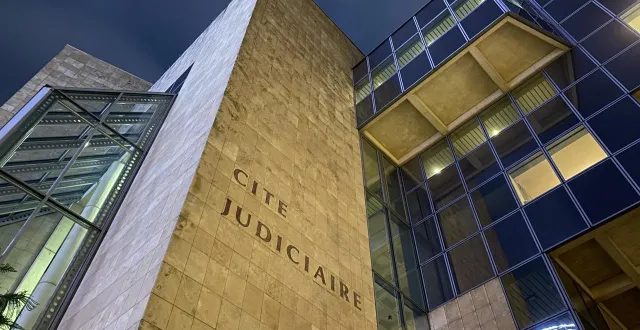 photo  mardi 16 décembre 2025, un couple suspecté d’être au centre d’un trafic de tabac, de stupéfiants et de produits de luxe, avait comparu devant le tribunal correctionnel du mans (sarthe).  &copy;  ouest-france 