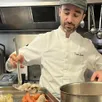 photo le jeune chef david séchet propose une blanquette de veau aux saveurs de fête.
