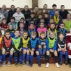 photo enfants et entraîneurs avec le père noël.