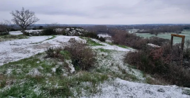 photo  de la neige à mûrs-erigné, en maine-et-loire.  &copy;  yann gledel 