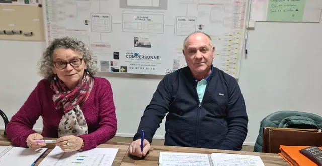 photo  pour la société de boule de fort la bretonne : brigitte poirier, secrétaire et hervé sabba, président.  &copy;  co 