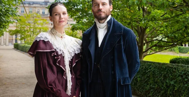 photo  sam claflin est edmond dantès et la française ana girardot joue mercedes dans cette nouvelle adaptation du roman d’alexandre dumas.  &copy;  jean claude lother 
