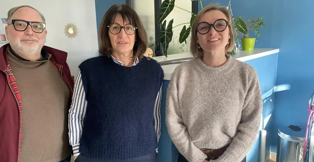 photo  sèvremoine, vendredi 26 décembre 2025. stéphane le luec, maryse moreau et clémence retailleau, trois des six médecins généralistes de la maison médicale clemenceau de torfou.  &copy;  co – julien sureau 