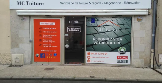 photo  l’entreprise mc toiture de valentin jory à teloché.  &copy;  le maine libre 