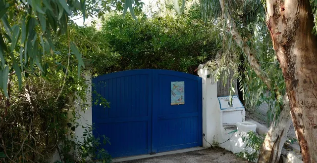 photo  l’entrée de la madrague, la ville de saint-tropez où brigitte bardot résidait, en 2019.  &copy;  valery hache / archives afp 
