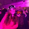 photo morgane et laura ont plus que respecté le dress-code avec leurs lunettes de ski pour le sunday vibes, à la visitation, au mans (sarthe), dimanche 28 décembre 2025. ambiance garantie.