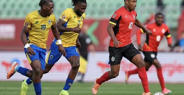 photo  jacques ekomié (à gauche).  &copy;  afp 