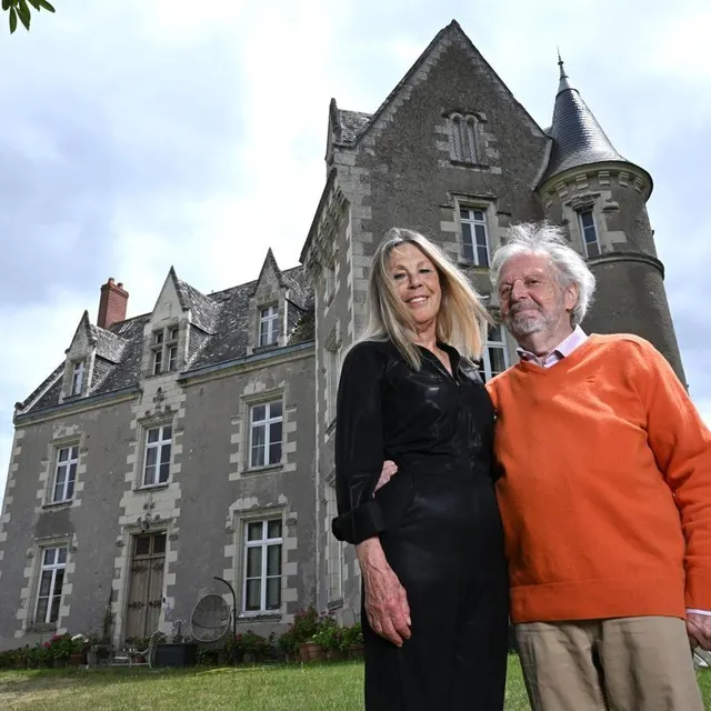 photo aujourd’hui retournée vivre à rochefort-sur-loire avec son mari gilles chartin, poppy se souvient comment brigitte bardot a mis en lumière l’une de ses créations avec des photos prises à saint-tropez en 1974.  ©  archives thomas bregardis / ouest-france