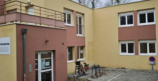 photo  neuf médecins sont maintenant présents sur le site du cabinet médical pierre-térouanne.  &copy;  ouest-france 