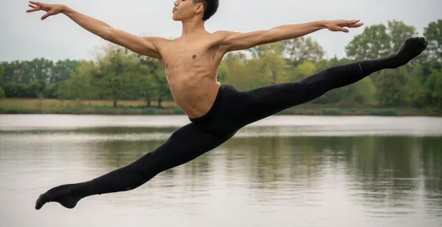 photo  nathan guerlavas montre l’étendue de son talent à l’occasion d’une photo prise sur le ponton aviron du lac de ribou.  &copy;  lorette pouvreau 