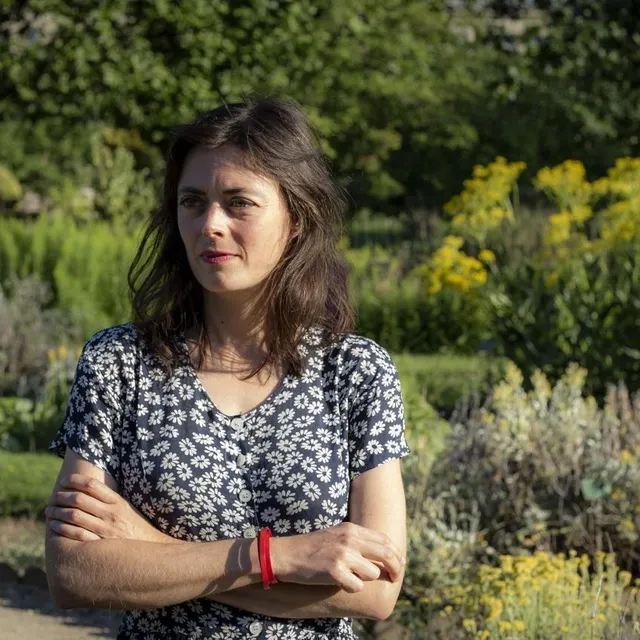 photo inès léraud, journaliste d’investigation.  ©  camille de chenay