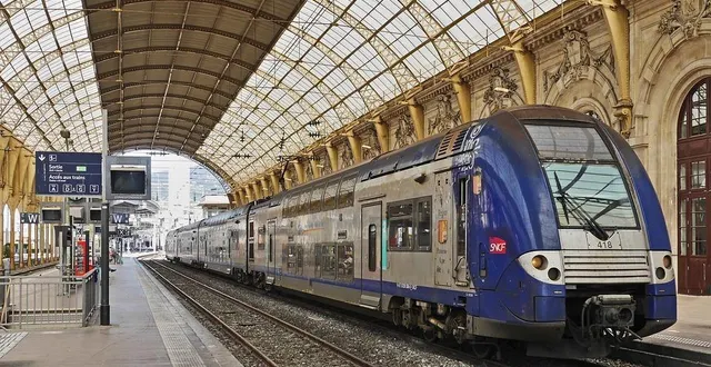 photo  une passagère, qui avait égaré ses cadeaux de noël dans un train le 24 décembre, va pouvoir les récupérer grâce à la pugnacité d’un parisien. photo d’illustration.  &copy;  hpgruesen / pixabay 