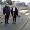 photo  philippe maillard et la conseillère déléguée à la vie des quartiers, josette bondu, lors de leur visite du futur chantier de la rue adrien-mercier. 