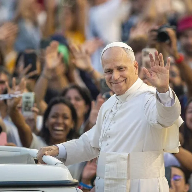 photo le nouveau pape léon xiv a des attaches normandes.  ©  hans lucas via afp