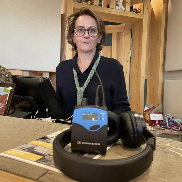 photo servane joucla chargée de la programmation jeune public à l’arvor veut sensibiliser à l’audiodescription.  ©  ouest-france