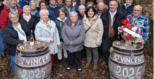photo  les anciens présidents étaient présents pour la présentation.  &copy;  ouest-france 