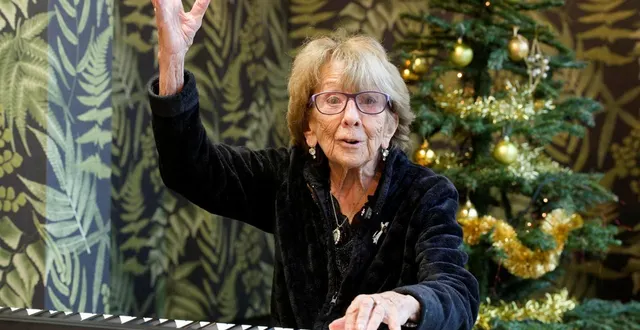 photo  en février, la morbihannaise colette mansard a participé au télécrochet the voice, sur tf1… à l’âge de 96 ans !  &copy;  thierry creux, ouest-france 