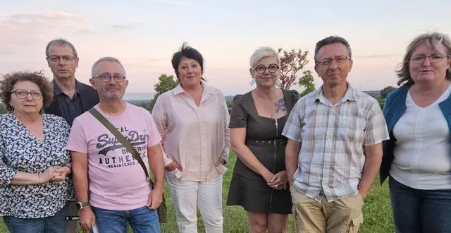 photo  les membres de la commission culture lors de la préparation de la saison culturelle.  &copy;  archives ouest-france 