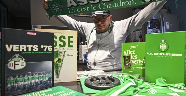 photo  le mans, jeudi 18 décembre 2025. laurent supporte les verts depuis plus de cinquante ans. il est tombé dans le chaudron à 12 ou 13 ans. ce samedi soir, il sera dans les travées du stade marie-marvingt.  &copy;  le maine libre – denis lambert 