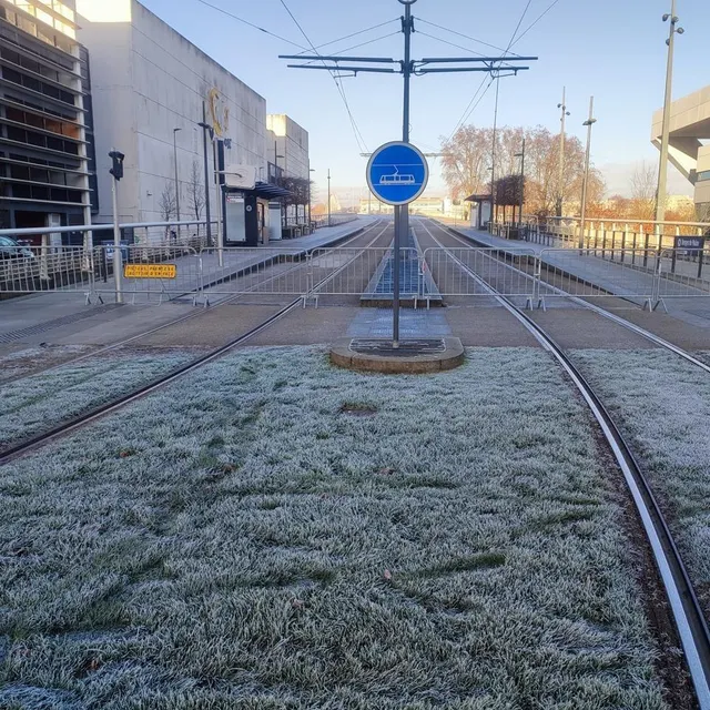photo le trafic des tramways à angers (maine-et-loire) est interrompu depuis ce samedi matin, 3 janvier 2026.  ©  ouest-france