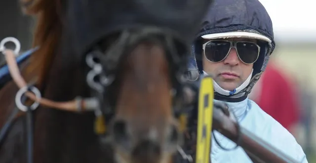 photo  jean-michel bazire s’est blessé à la main à l’entraînement.  &copy;  archives le maine libre - denis lambert 