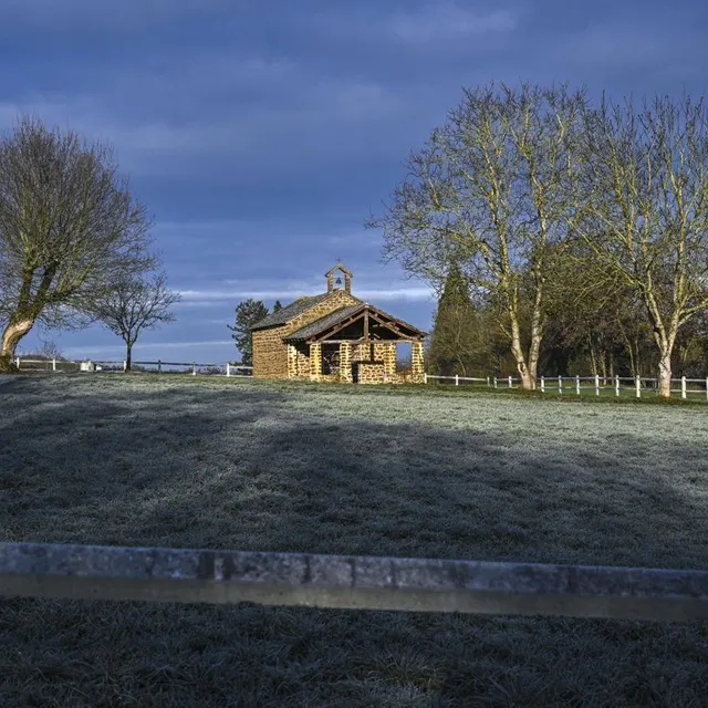 L’herbe craque sous les pieds à Neuville-sur-Sarthe. Le Maine Libre - Denis LAMBERT photo l’herbe craque sous les pieds à neuville-sur-sarthe. © le maine libre - denis lambert