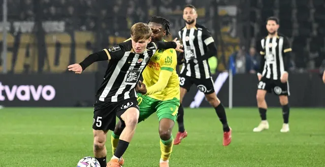 photo  marius courcoul.  &copy;  josselin clair 