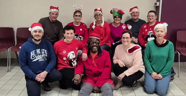 photo  les bénévoles du comité de fêtes. la commission cinéma a fait carton plein en 2025.  &copy;  co 