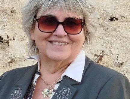 photo  carole heulot, maire, de nouveau candidate aux municipales de 2026.  &copy;  le maine libre 