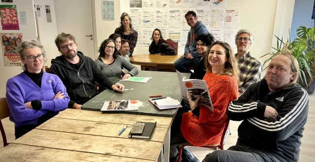 photo  une partie des membres du pôle audiovisuel de douarnenez (finistère) dans leurs locaux actuels, rue anita conti, au rosmeur, en décembre 2025.  &copy;  ouest-france 