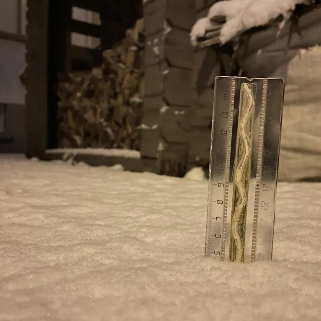 photo plusieurs centimètres de neige à cholet.  ©  ouest-france