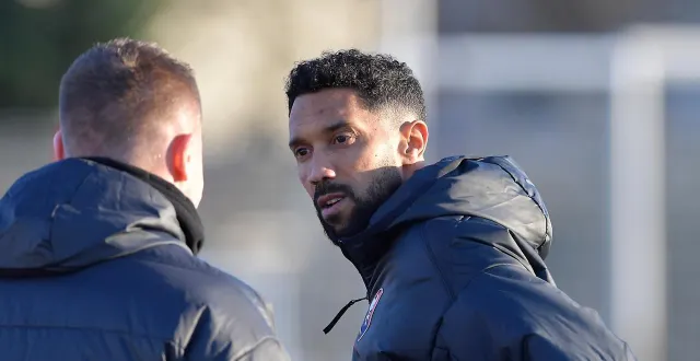 photo  gaël clichy va vivre sa première sur le banc du sm caen cette semaine.  &copy;  guillaume marie 