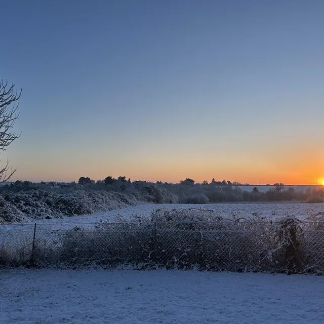 photo le soleil se lève à mûrs-erigné, ce mardi matin.  ©  ouest-france