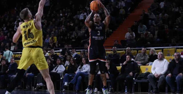 photo  le msb de travante williams a remporté, en turquie, le match aller de son play-in contre mersin.  &copy;  fiba basketball 