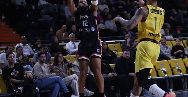 photo  avec 19 points et 7 passes décisives, trevor hudgins a été l’un des grands artisans de ce succès en turquie.  &copy;  bcl 