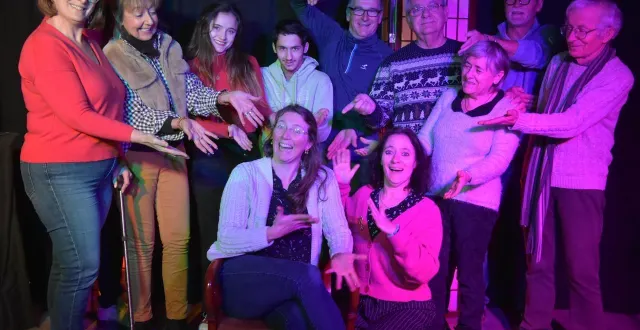 photo  le pont d’ardoise va jouer sa nouvelle pièce de théâtre « impair et père » au cargo de segré vendredi 16, samedi 17 et dimanche 18 janvier.  &copy;  co – joël audouin 