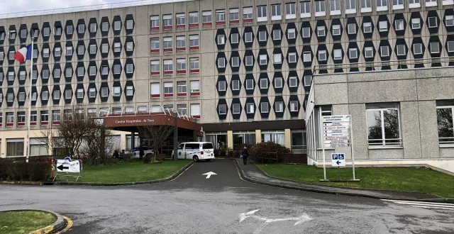 photo  le groupement hospitalier de territoire (ght) les collines de normandie, qui comprend entre autres les centres hospitaliers de flers (orne) et vire normandie (calvados), a déclenché un plan de gestion des tensions hospitalières, début janvier 2026.  &copy;  archive ouest-france 