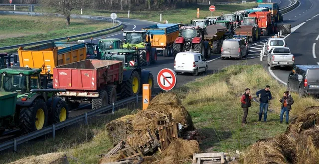 photo  le 29 janvier 2024, agriculteurs et entrepreneurs agricoles avaient bloqué plusieurs accès à l’autoroute entre seiches et durtal.  &copy;  archives co – laurent combet 