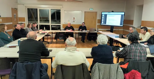 photo  les tarifs 2026 du service déchets ont été fixés par les élus de la communauté de communes.  &copy;  ouest-france 