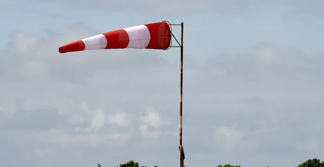 photo  ce jeudi 8 janvier, le passage de la tempête goretti sur le nord-ouest de la france se fera ressentir jusque dans le maine-et-loire, placé en vigilance orange aux vents violents (photo d’illustration).  &copy;  ouest france 