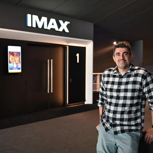 photo jean beaugé, directeur adjoint du cinéma pathé à angers.  ©  co - josselin clair