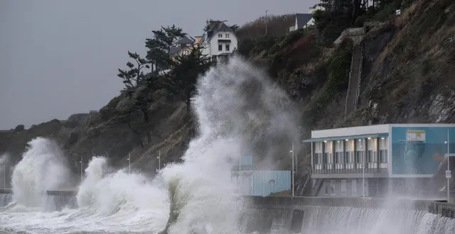 photo  le département de la manche a été placé en vigilance rouge pour vents violents par météo france. l’alerte sera effective jeudi 8 janvier 2026, de 21 h à 3 h.  &copy;  martin roche / archives ouest-france 