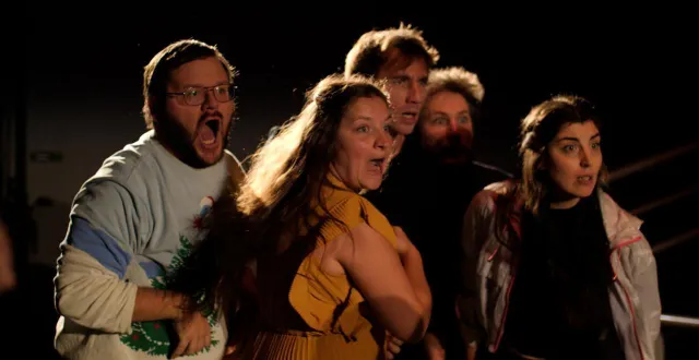 photo  la compagnie du poulpe présentera « on répète andromaque ».  &copy;  photo fournie par la cie l’oiseau moqueur 