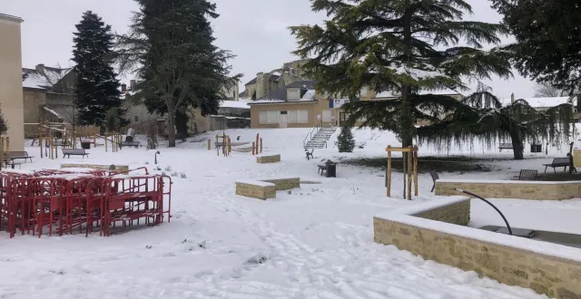 photo  le parc des fontaines s’inscrit dans la continuité de la rénovation de la place des fontaines.  &copy;  co 