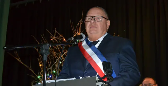 photo  jean-françois zalesny a présenté ses derniers vœux en tant que maire de précigné.  &copy;  le maine libre 
